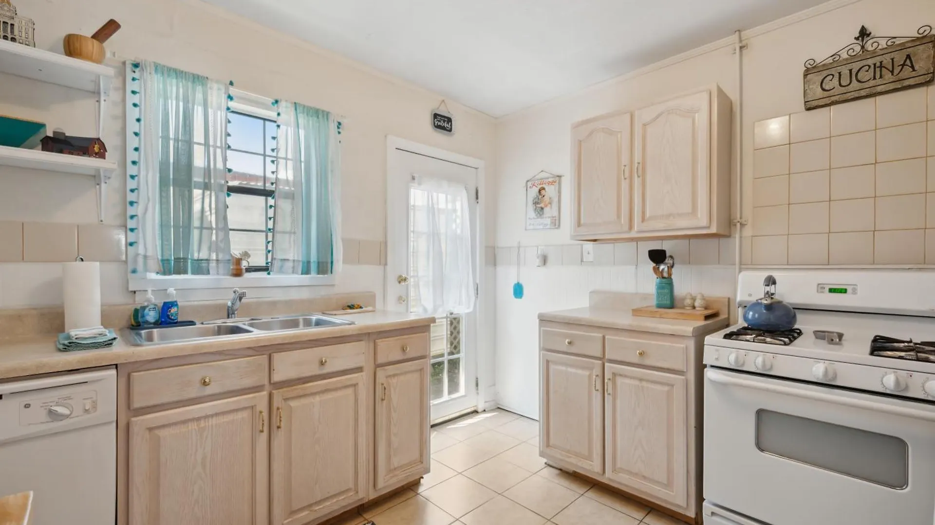 2Br Historic Walkable Duplex Near Forsyth Park Free Parking Apartment Savannah