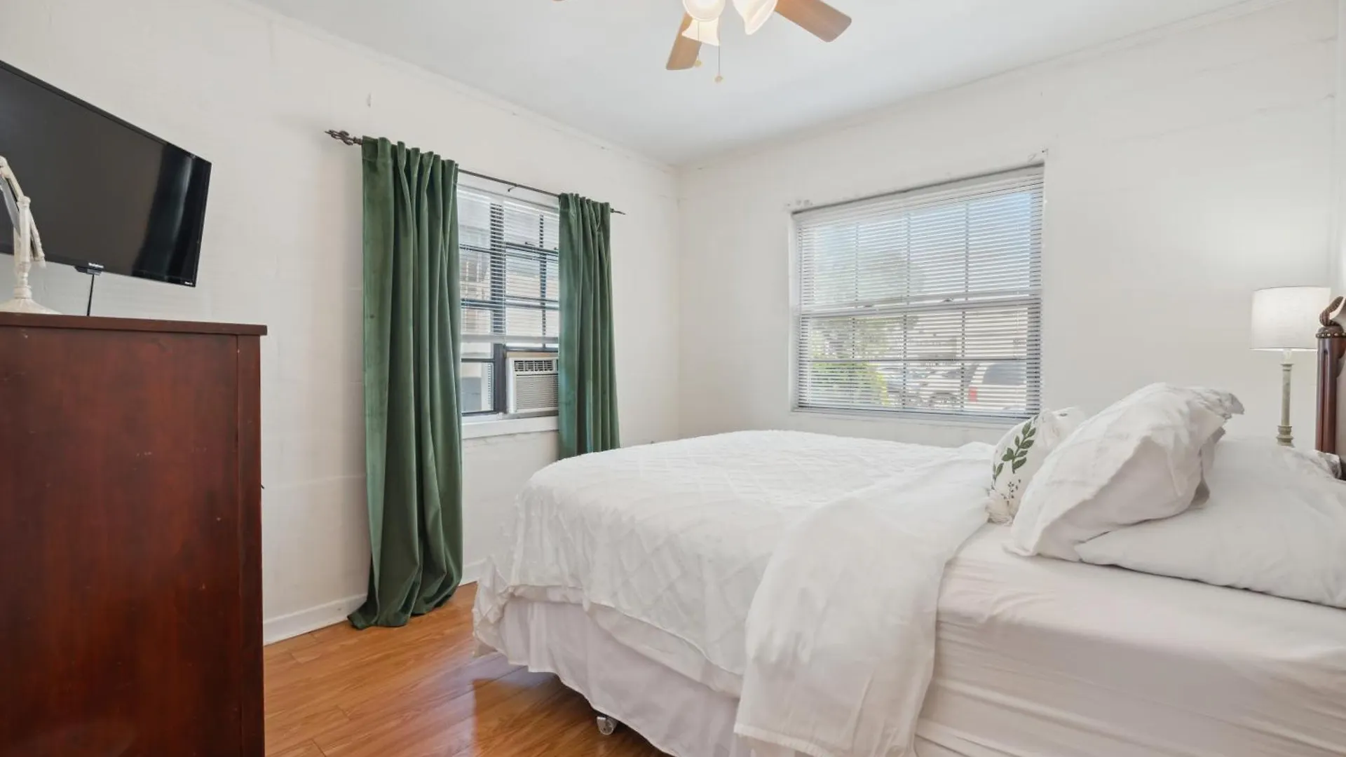 2Br Historic Walkable Duplex Near Forsyth Park Free Parking Apartment Savannah